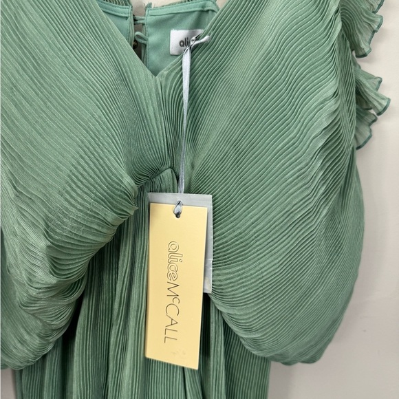 Alice McCall Rare At First Sight Playsuit Size 2 Moss Green RARE Hard To Find - Picture 16 of 16